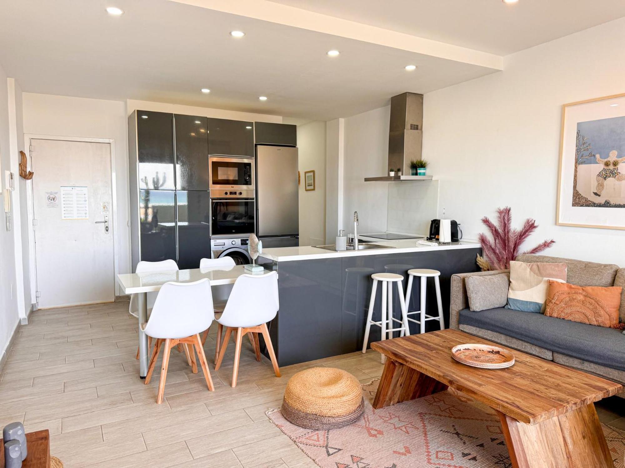 Tarifa Cozy House - Beach Front, Pool, Parking Εξωτερικό φωτογραφία